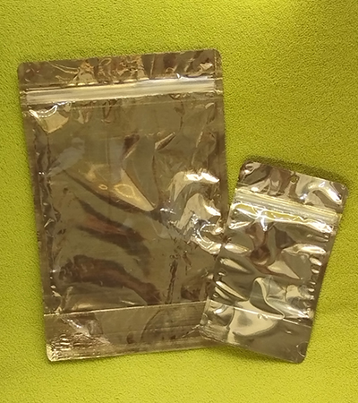 Transparent, one side gold metalized, High Barrier DoyPack Zipper Pouches