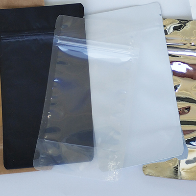 Σακουλάκια τύπου doypack με ή χωρίς βλβίδα